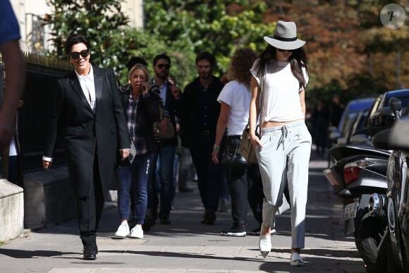 Kris et Kendall Jenner à Paris, le 25 septembre 2014.