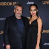 Luc Besson et Talia Besson à la première du film "Unbroken" à Hollywood, le 15 décembre 2014.
