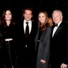 Taya Kyle, Bradley Cooper avec Jerry Jones, Eugenia Jones et ses grands-parents lors de l'after-party pour le film American Sniper à New York le 15 décembre 2014.