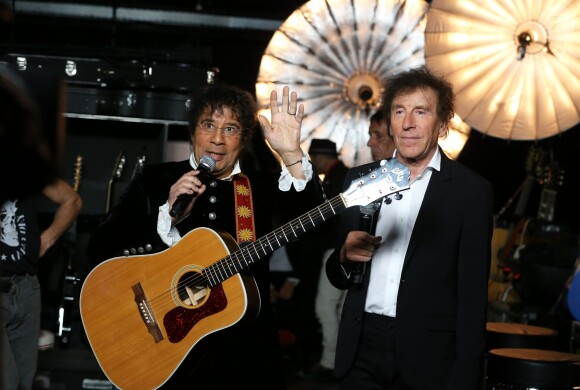 Exclusif - Laurent Voulzy et Alain Souchon - Backstage de l'enregistrement de l'émission spéciale "Johnny, la soirée événement", qui sera diffusée sur TF1 en prime time le 20 décembre 2014.