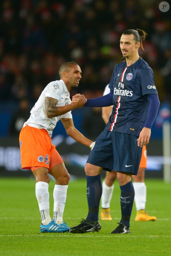 Zlatan Ibrahimovic et Joris Marveaux pendant le match PSG-Montpellier lors de la 19e journée de Ligue 1 au Parc des Princes, le 20 décembre 2014.