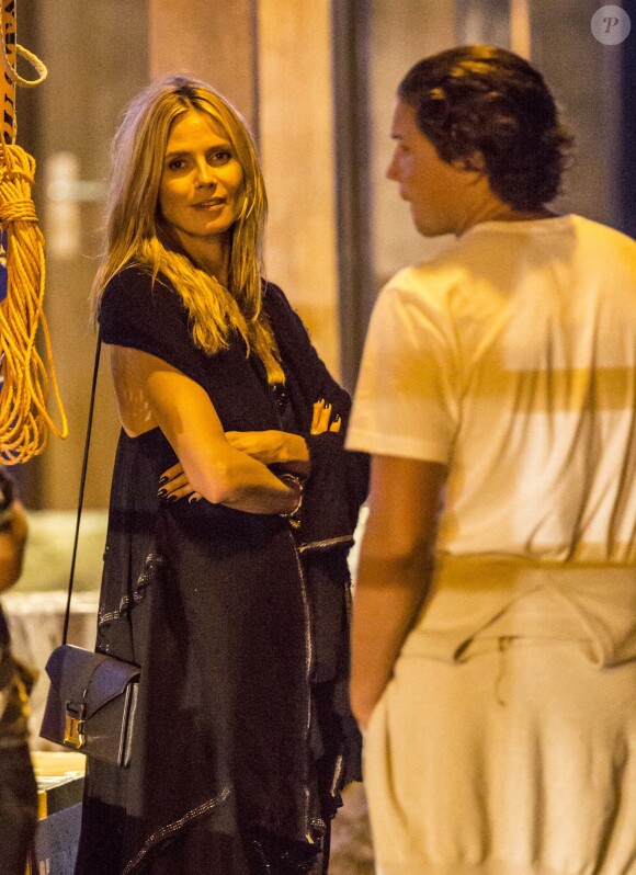 Exclusif - Heidi Klum et son compagnon Vito Schnabel se rendent à une soirée sur un yacht à Saint-Barthélemy, le 29 décembre 2014. 