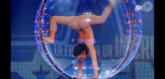 Sharyn Monni, dans Incroyable Talent sur M6, le mardi 30 décembre 2014.