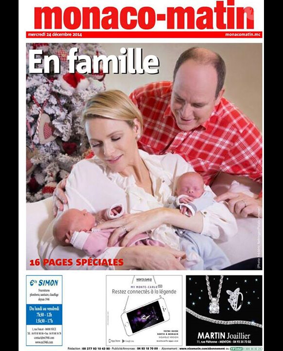 Le prince Albert II de Monaco et la princesse Charlene avec les jumeaux Jacques et Gabriella, nés le 10 décembre 2014, en couverture de Monaco-Matin.