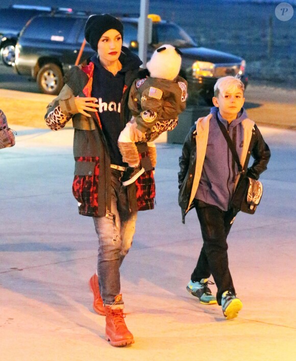Semi-Exclusif - Gwen Stefani passe des vacances en famille avec son mari Gavin Rossdale et leurs enfants Zuma, Kingston et Apollo dans la station de ski de Mammoth Mountain en Californie, le 2 janvier 2015