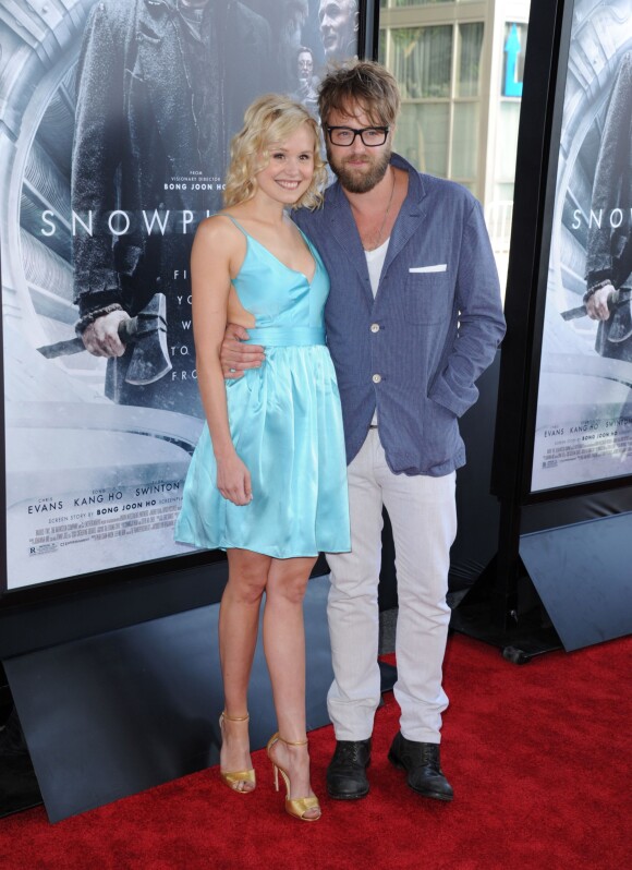 Alison Pill et Joshua Leonard à la première de "Snowpiercer", à Los Angeles le 11 juin 2014.