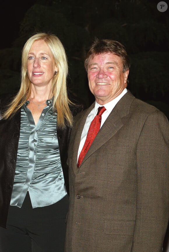 Steve Kroft et sa femme Jenny au Clearview Chelsea West Theater le 29 octobre 2003  