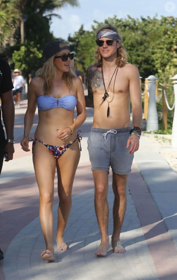 Ellie Goulding et son compagnon Dougie Poynter en vacances à Miami à la plage le 5 janvier 2015 mi