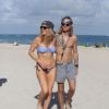 Ellie Goulding et son compagnon Dougie Poynter en vacances à Miami à la plage le 5 janvier 2015 january 05 