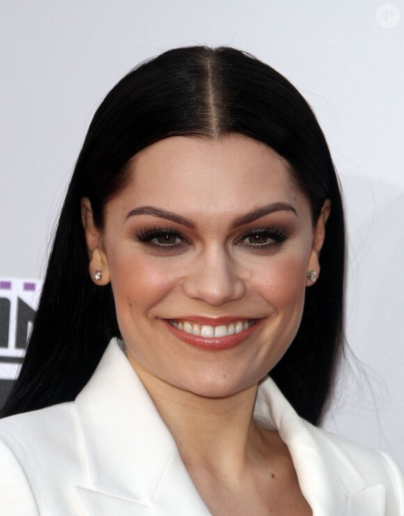 Jessie J à la Soirée "American Music Award" à Los Angeles le 23 novembre 2014.  