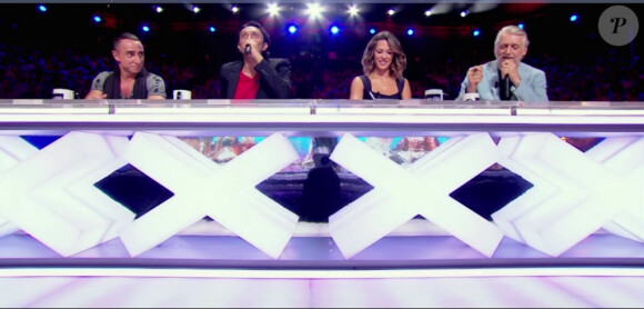 Le jury de La France a un incroyable talent sur M6, le mardi 23 décembre 2014.