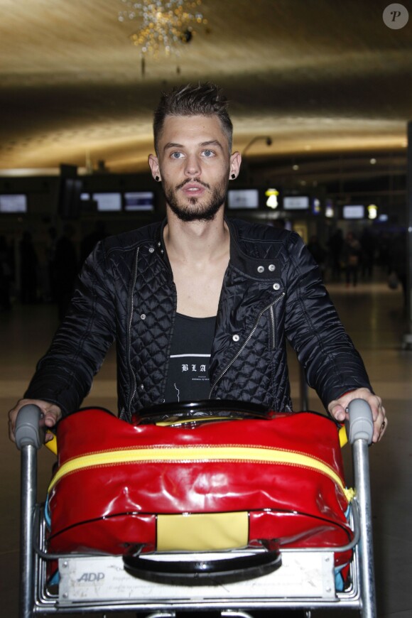 Steven - Départs des "Anges de la Télé Réalité 7" pour le Brésil le samedi 10 et le dimanche 11 janvier. 11/01/2015 - Paris