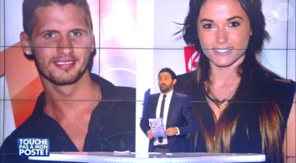 Cyril Hanouna présente Touche pas à mon poste, le mercredi 14 janvier 2015.