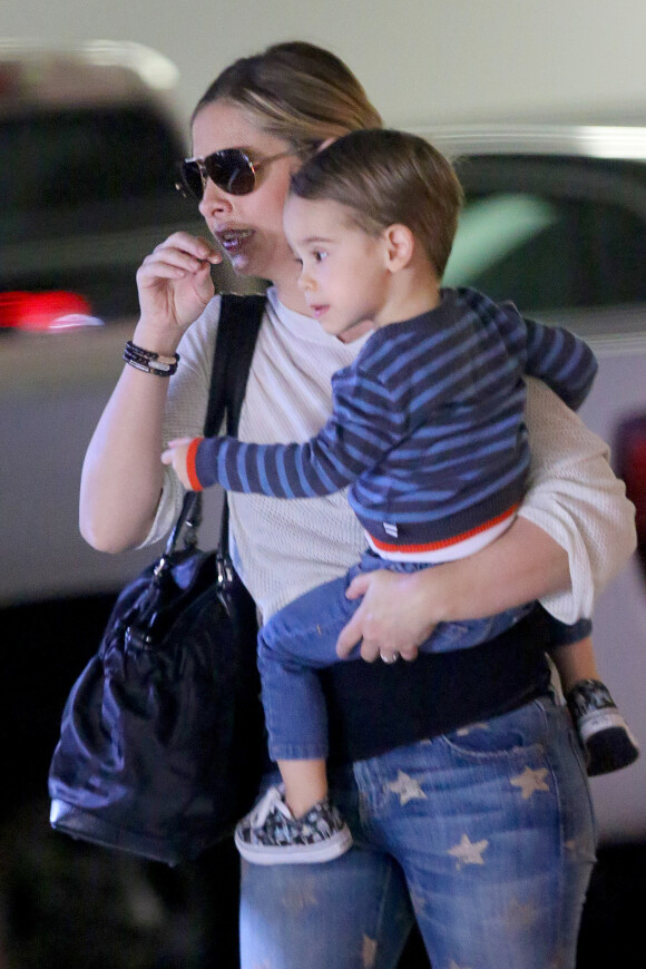 Sarah Michelle Gellar et son fils Rocky à Brentwood, Los Angeles, le 14 janvier 2015