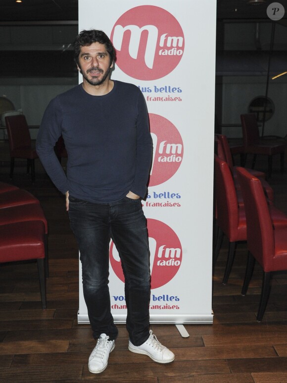 Exclusif - Patrick Fiori en Concert MFM Radio Live sur un Bateau-Mouche au pont de l'Alma à Paris, le 19 novembre 2014 
