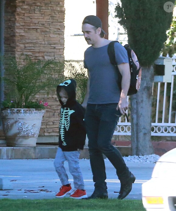 Exclusif - Colin Farrell et son fils Henry se rendent chez des amis à Studio City, Los Angeles, le 16 janvier 2015.