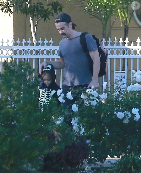 Exclusif - Colin Farrell et son fils Henry se rendent chez des amis à Studio City, Los Angeles, le 16 janvier 2015.