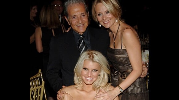 Jessica Simpson and the Fashion World Mourn the Loss of Vince Camuto