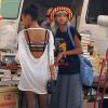 Exclusif - Willow Smith fait du shopping avec une amie au marche Vintage de Los Angeles, le 28 juillet 2013. 