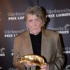 Exclusif - Jean-Pierre Mocky avec son prix d'honneur lors de la 20e cérémonie des Prix Lumières à l'espace Pierre Cardin à Paris, le 2 février 2015. 