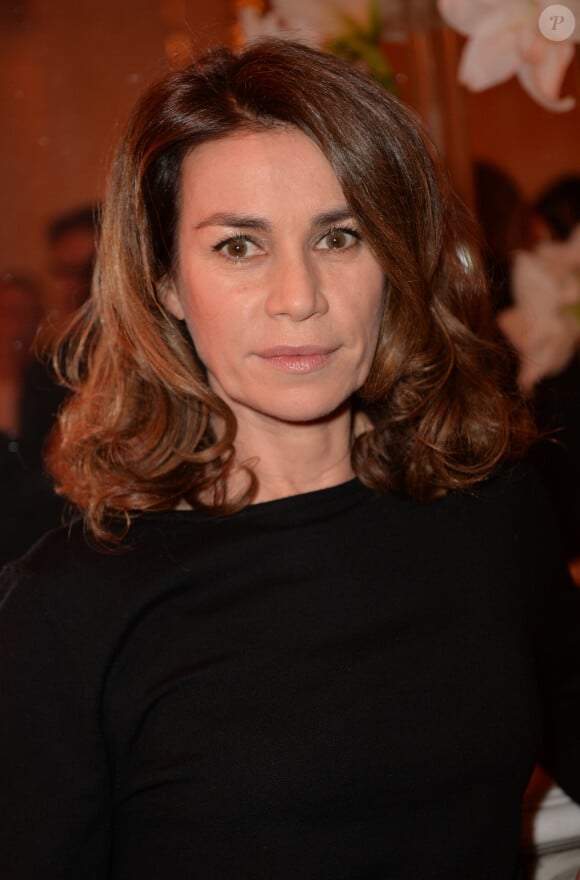 Valérie Kaprisky participe au cocktail pour fêter le 100e épisode de la série Section de recherches et le lancement de la diffusion de la 9e saison, à Paris, le 5 février 2015.
