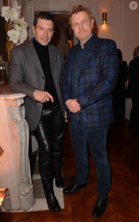 Franck Sémonin et Xavier Deluc participent au cocktail pour fêter le 100e épisode de la série Section de recherches et le lancement de la diffusion de la 9e saison, à Paris, le 5 février 2015.