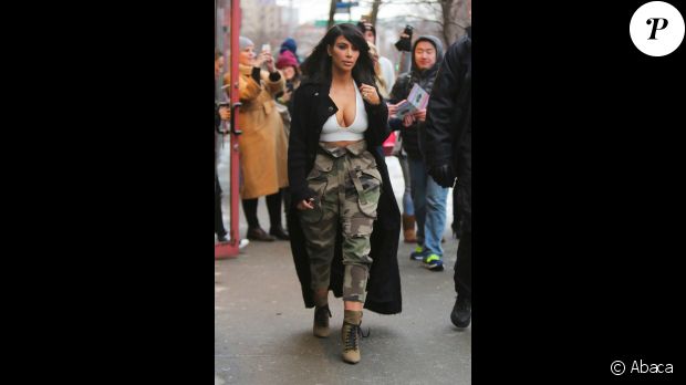 Kim Kardashian fait du shopping dans le quartier de SoHo. New York, le 9 février 2015. (Abaca TV)