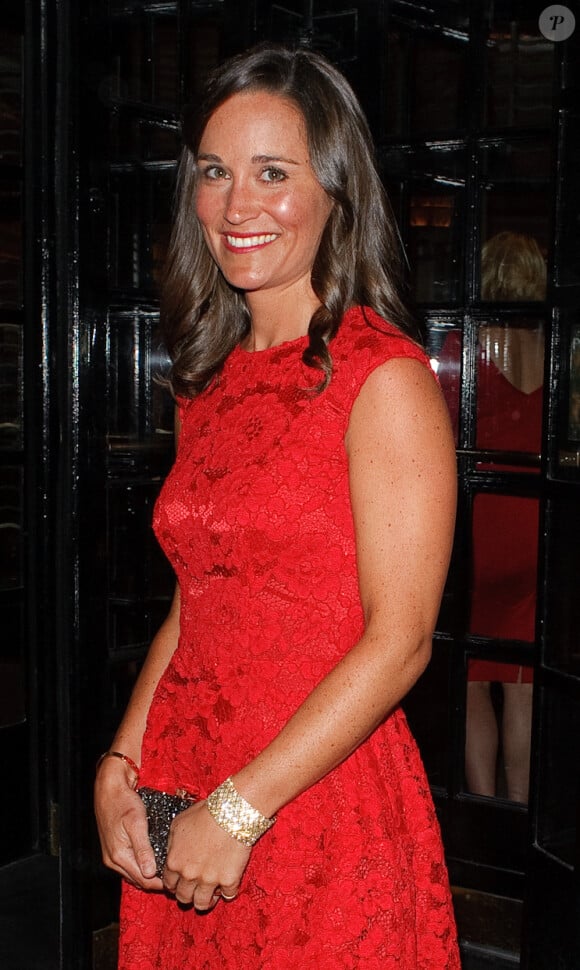Pippa Middleton lors de la soirée de la British Heart Foundation, le Roll Out The Red Ball au Park Lane Hotel de Piccadilly à Londres, le 10 février 2015