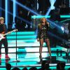 Ed Sheeran, Beyoncé et Gary Clark Jr. se produisent au Nokia Theatre L.A. Live lors du concert "Stevie Wonder: Songs In The Key Of Life - An All-Star Grammy Salute" en hommage à Stevie Wonder. Los Angeles, le 10 février 2015.