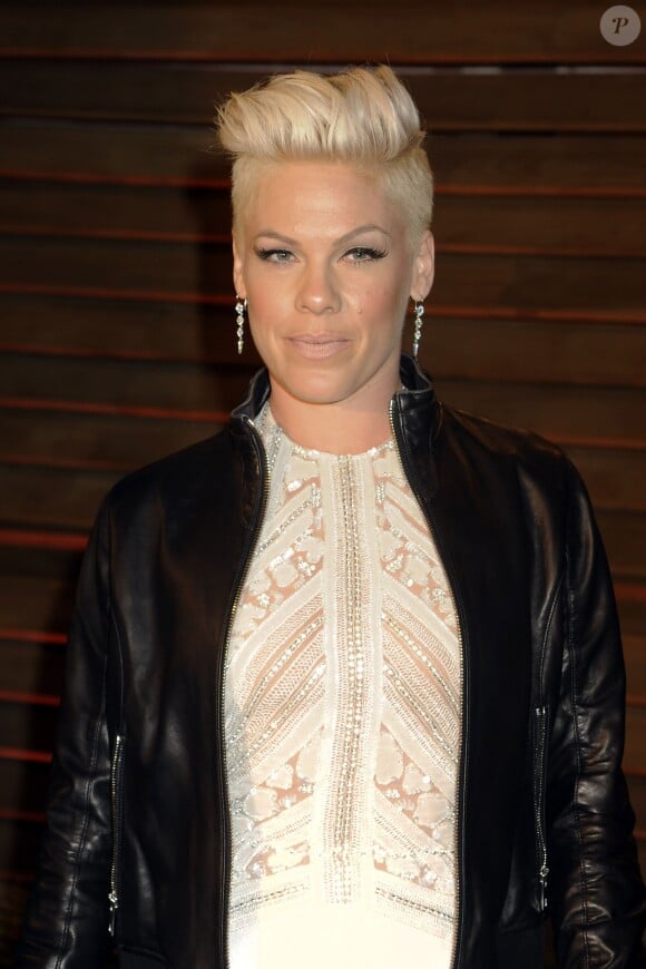 La chanteuse Pink à la soirée Vanity fair après les Oscars 2014 à West Hollywood. Le 2 mars 2014.