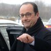 Le président français François Hollande à la sortie du sommet international à Minsk pour un accord de cessez-le feu dans l'est de l'Ukraine. Le 12 février 2015.