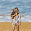 Exclusif - Gemma Ward, son petit ami David Letts et leur fille Naia profitent d'une belle journée ensoleillée sur une plage à Sydney, le 10 décembre 2014 F