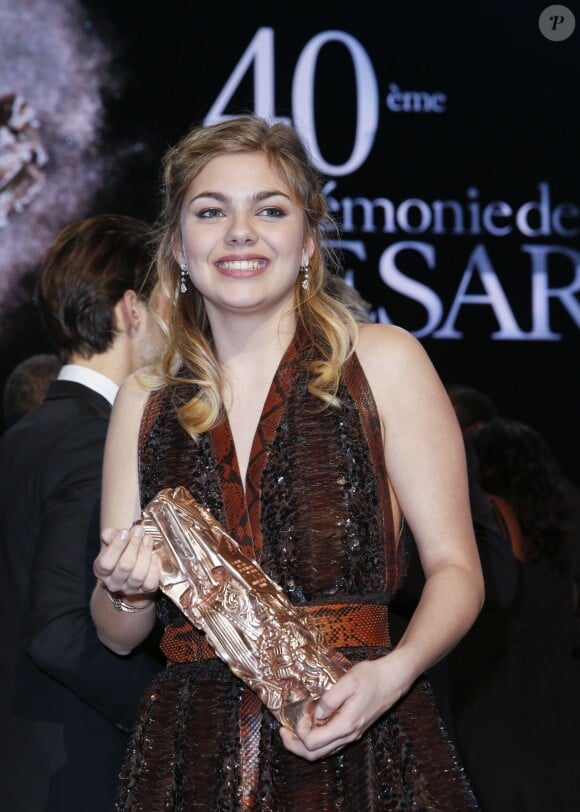 Louane Emera (César du meilleur espoir féminin) - 40e cérémonie des César au théâtre du Châtelet à Paris, le 20 février 2015.