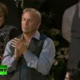  Kevin Costner lors de la performance de Vladimir Poutine durant un gala de bienfaisance &agrave; Saint-Petersbourg 
