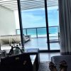 Eudoxie, la femme du rappeur américain Ludacris a ajouté une photo de ses vacances avec son mari sur son compte Instagram le 27 février 2015