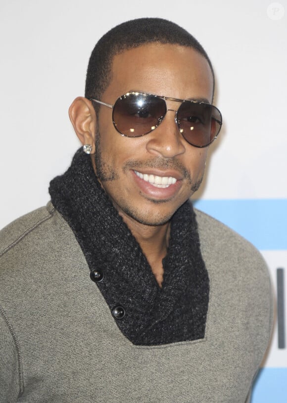 Ludacris assiste à la cérémonie des american music awards à Los Angeles le 20 novembre 2011  