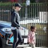 Exclusif - Charlize Theron est allé chercher son fils Jackson à son cours de danse. Le petit jackson porte des tennis "Tortues Ninja" Le 3 mars 2015