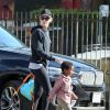 Exclusif - Charlize Theron est allé chercher son fils Jackson à son cours de danse à Los Angeles. Le petit jackson porte des tennis "Tortues Ninja" Le 3 mars 2015 