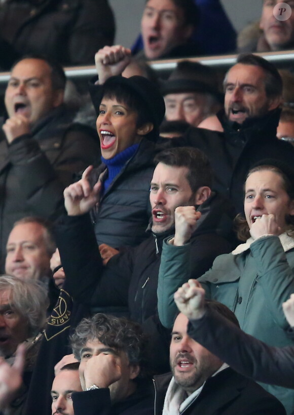 Sonia Rolland et son mari Jalil Lespert, Pierre Sarkozy, Bruce Toussaint - People au quart de finale de la Coupe de France de football entre le PSG et l'AS Monaco (2-0) au Parc des Princes à Paris le 4 mars 2015.