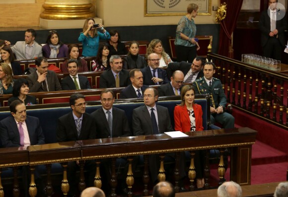 La reine Letizia d'Espagne assiste à une cérémonie au sénat pour la journée des maladies orphelines à Madrid. Le 5 mars 2015  Queen Letizia attends a ceremony the day of rare diseases in the Senate, in Madrid, on Thursday March 5, 201505/03/2015 - Madrid