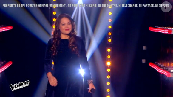 Andrew s'oppose à Sharon Laloum dans The Voice 5, le 7 mars 2015 sur TF1.