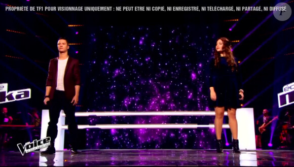 Andrew s'oppose à Sharon Laloum dans The Voice 5, le 7 mars 2015 sur TF1.