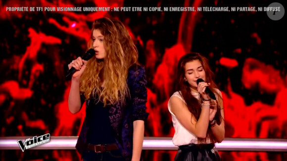 Manon Palmer face à Davy dans The Voice 4, le 7 mars 2015 sur TF1.
