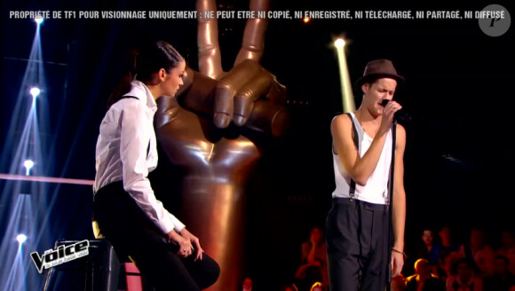 Robinne Berry face à Max Blues Bird, le 7 mars 2015 sur TF1.