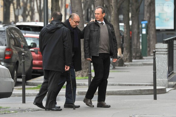 Exclusif - Jacques et Bernadette Chirac arrivent au restaurant Marius et Janette à Paris, près des Champs-Elysées, le 28 février 2015. 