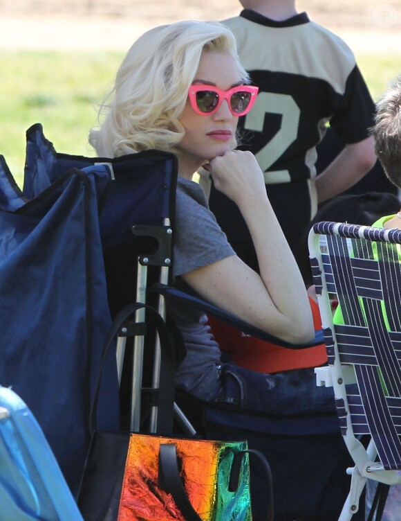 Gwen Stefani emmène ses fils Kingston, Zuma et Apollo à un match de football à Studio City le 7 mars 2015.