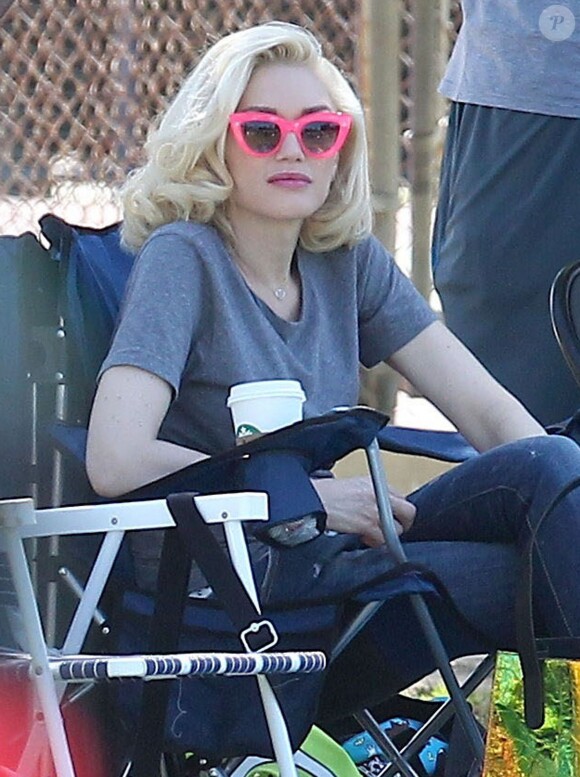 Gwen Stefani emmène ses fils Kingston, Zuma et Apollo à un match de football à Studio City le 7 mars 2015.