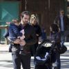 Exclusif - Michelle Hunziker se promène en famille avec son mari Tomaso Trussardi et leur fille Sole au zoo de Bergame en Italie, le 7 mars 2015.
