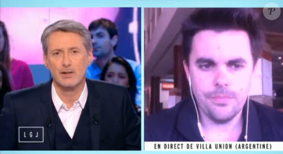 Julien Magne, producteur de Dropped s'exprime sur le plateau du Grand journal de Canal+, le 10 mars 2015. Il évoque la disparition des membres de l'équipe de production d'ALP - il les connaissait presque tous - lors de la collision entre deux hélicoptères survenue dans la nuit du 9 au 10 mars en Argentine lors du tournage de Dropped (TF1). Florence Arthaud (57 ans), la nageuse Camille Muffat (25 ans), le boxeur Alexis Vastine (28 ans), mais aussi de Laurent Sbasnik, Lucie Mei-Dalby, Volodia Guinard, Brice Guilbert et Edouard Gilles, membres des équipes d'Adventure Line Productions (qui fournit également les émissions Koh-Lanta et Fort Boyard), et de Juan Carlos Eduardo et Roberto Carlos Abate, les deux pilotes argentins qui se trouvaient aux commandes des appareils, sont décédés.