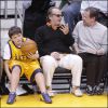 Jack Nicholson et Michael Ovitz assistent au match Los Angeles Lakers/Cleveland Cavaliers au Staples Center de Los Angeles le 12 janvier 2013
